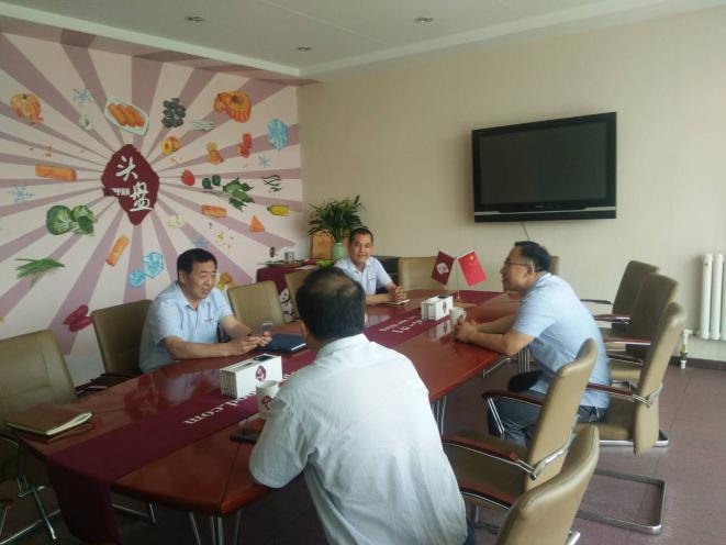 商業(yè)發(fā)展服務中心黨組書記、主任馬勇，來公司調(diào)研